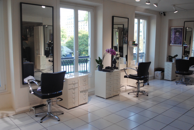 salon-coiffure-ST RAPHAEL-min_floor-home-office-property-living-room-room-781228-pxhere.com